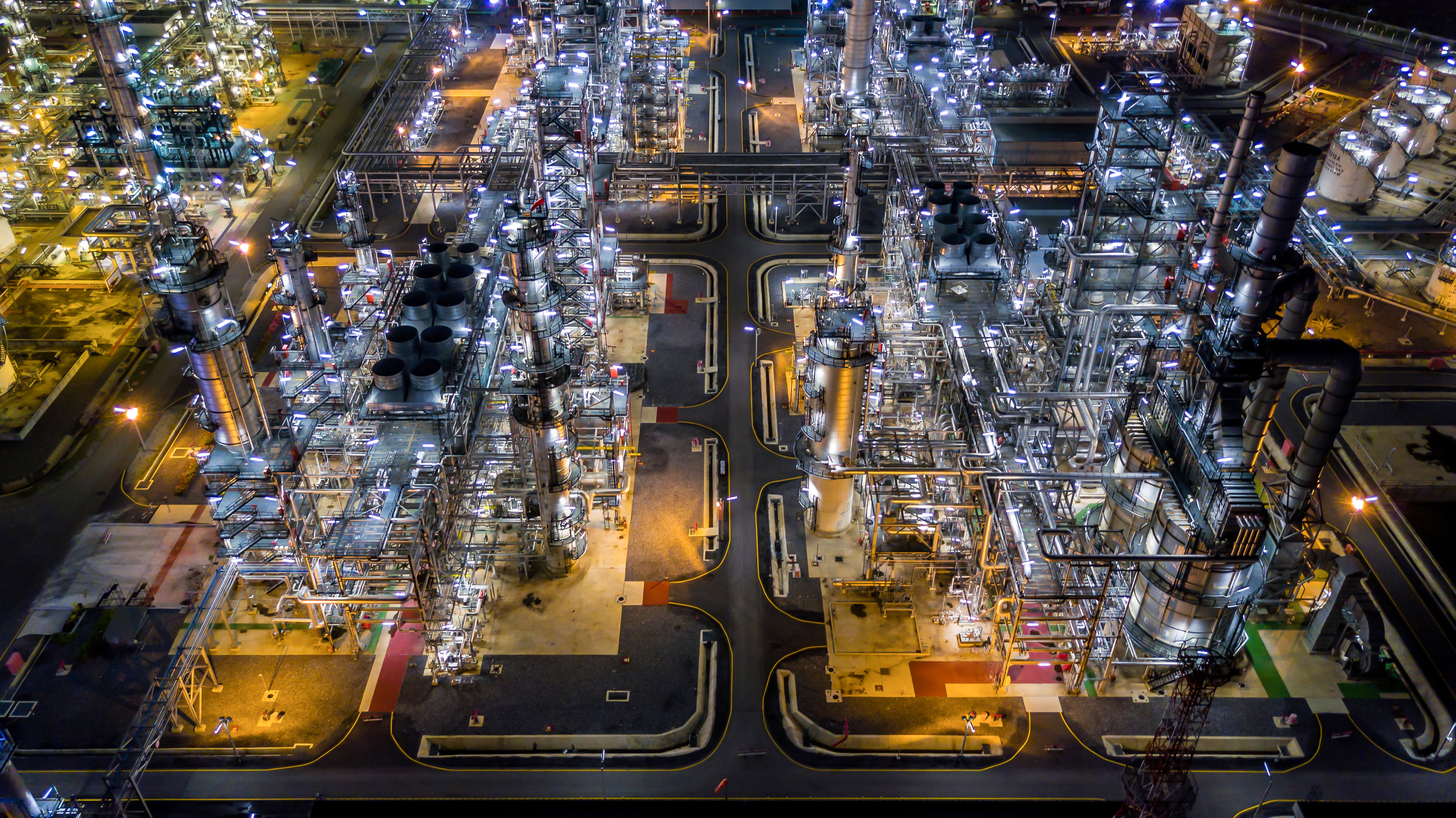 refineries_and_petrochemical_plants_istock-943356040_59_0.jpg